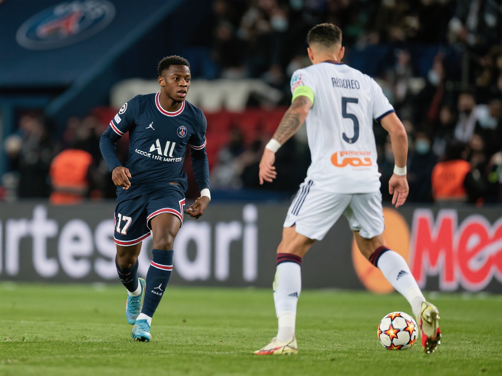 更是中国裁 更是中国裁