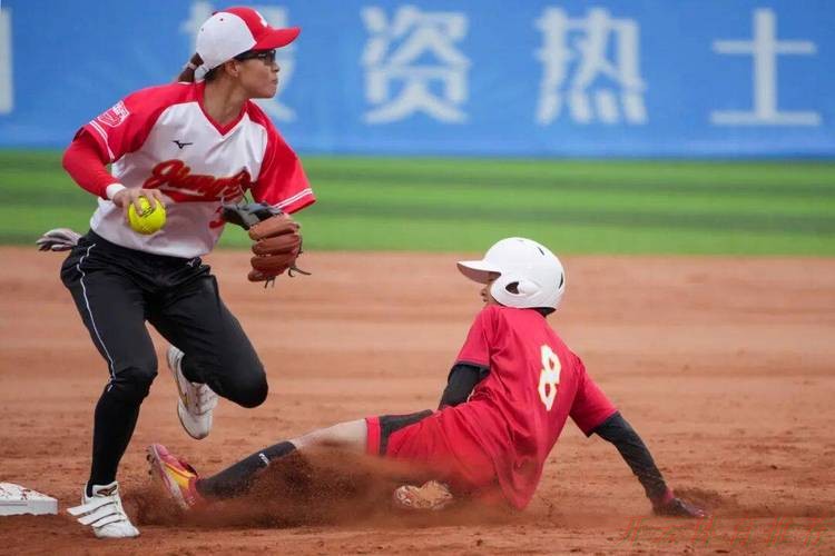 开云体育官方:垒球决赛:江苏VS辽宁 开云体育官方:垒球决赛:江苏VS辽宁